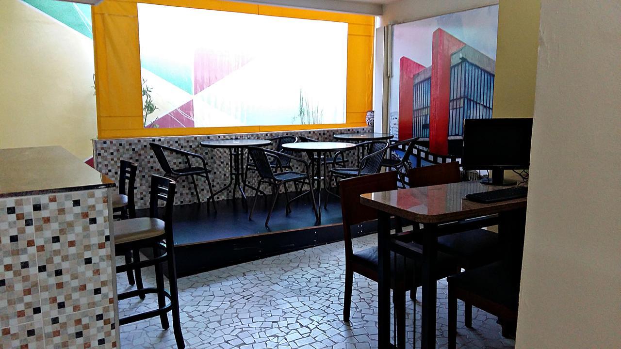 Yellow House Hostel Internacional Sao Paulo Exterior photo